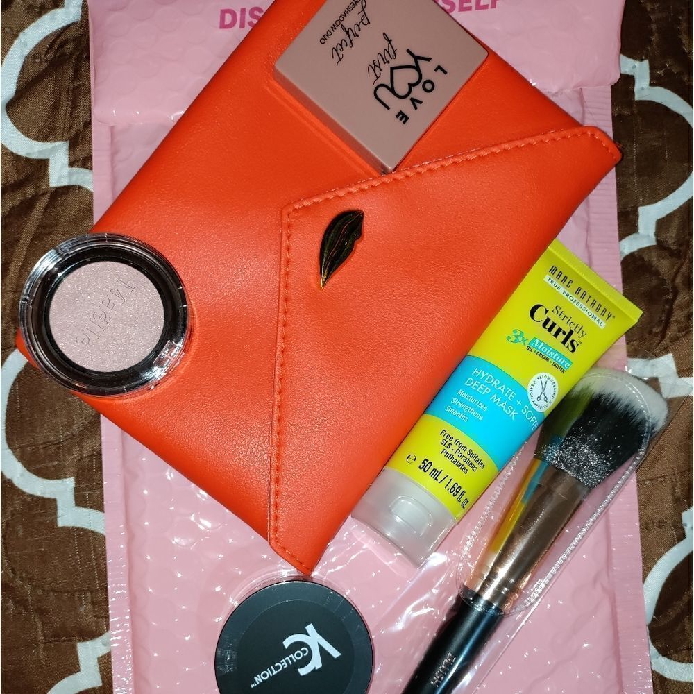Make up bundle - Picture 2 of 7